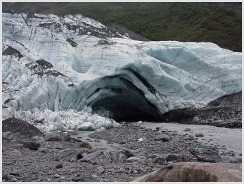 glacier3.jpg (19327 bytes)